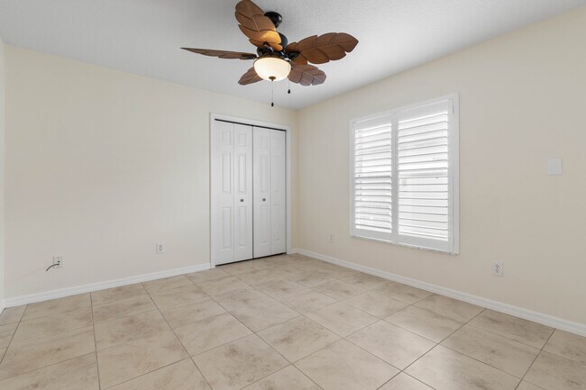 Building Photo - 46 Fenwood Ln