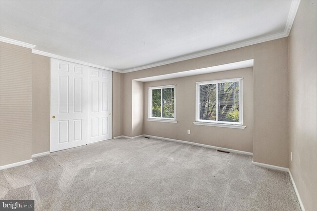 Building Photo - 18 Flintlock Ln