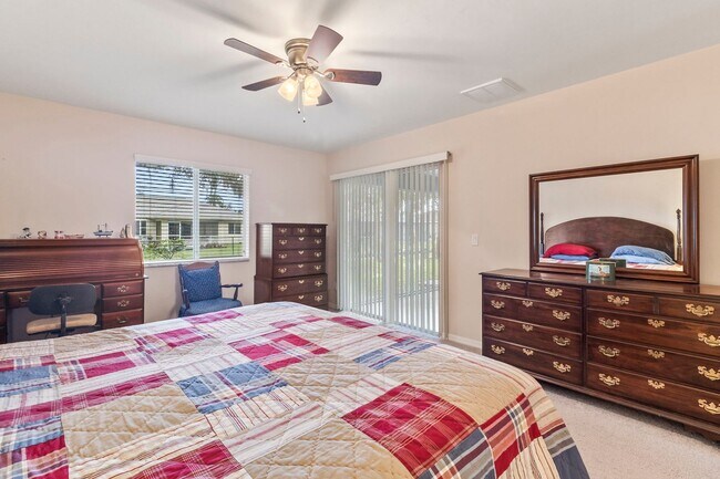 Building Photo - $1,895/month ** Furnished * Annual / Short Term * 3 bed / 2 Bath * Single Family * North Port