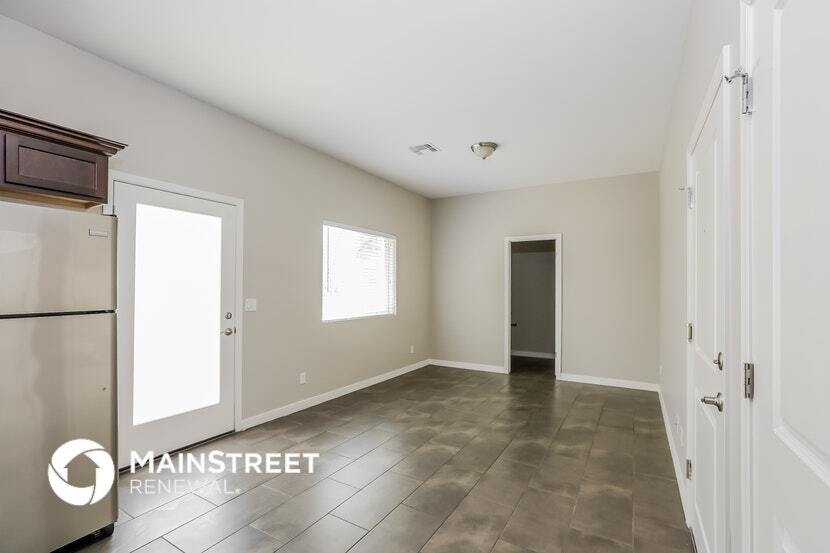 Building Photo - 2000 N 36th St