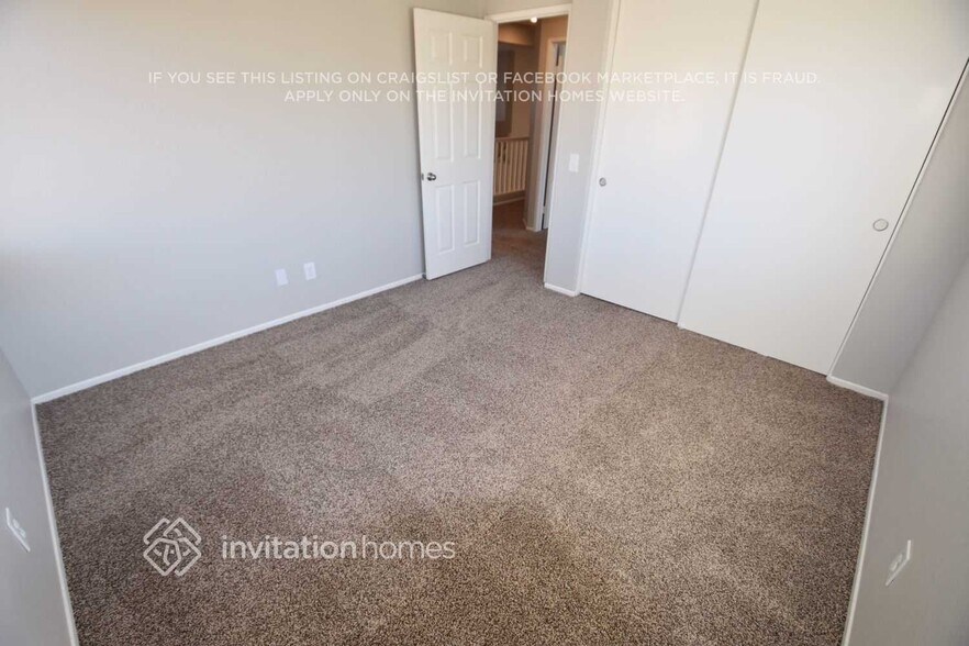 Building Photo - 27125 Calendula St