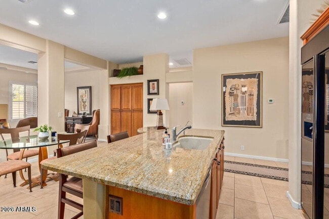 Building Photo - 9154 E Mohawk Ln