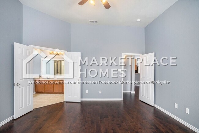 Building Photo - 6048 Bee Balm Dr