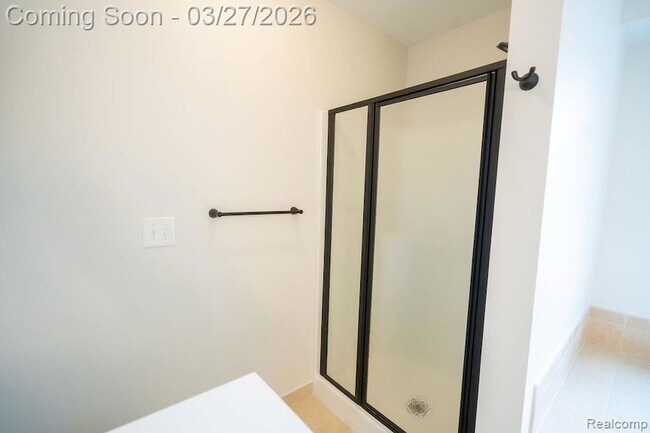 Building Photo - 23869 McCort Dr