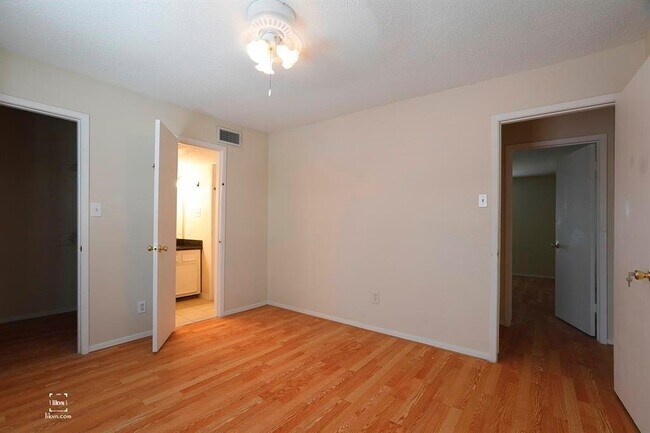 Building Photo - 7771 Cook Rd