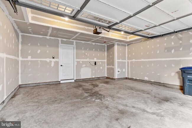 Building Photo - 13693 Neil Armstrong Ave