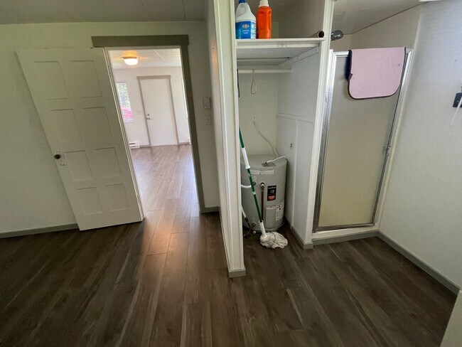 Building Photo - 1-Bedroom Cabin at Gooseberry Point