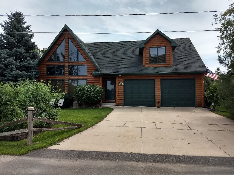 Primary Photo - 897 Coolidge Ave