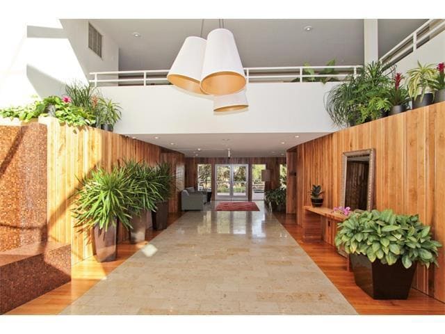 Building Photo - 1700 De Anza Blvd