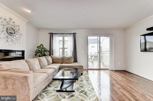 Building Photo - 13226 Deer Highlands Way