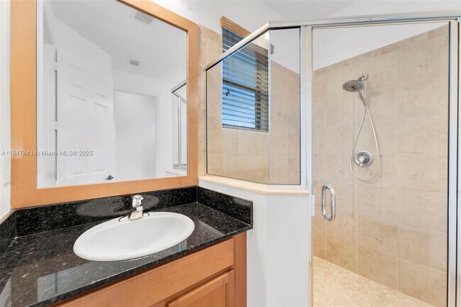 Building Photo - 3855 SW 90th Ave