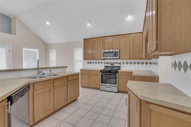 Building Photo - 5556 Flynn Ct