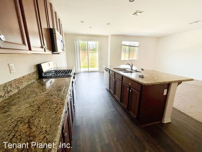 Building Photo - 5 br, 3 bath House - 9578 Harvest Vista Dr