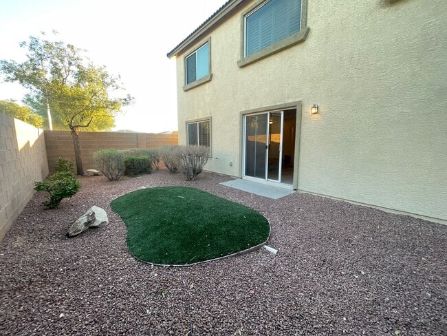 Building Photo - 10646 S Cactus Brush Ct