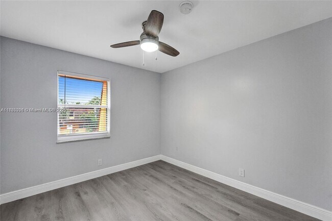 Building Photo - 5963 NW 25th Ct