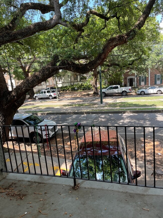 Building Photo - 7810 Saint Charles Ave