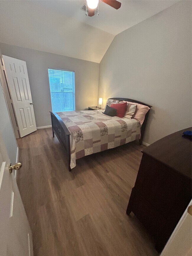 Building Photo - 22018 Shady Heath Ln