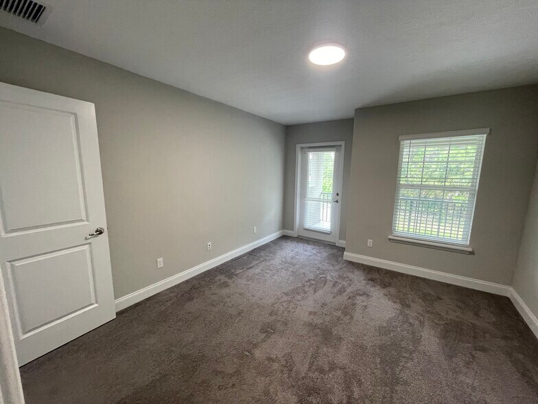 Building Photo - 3457 Medici Blvd