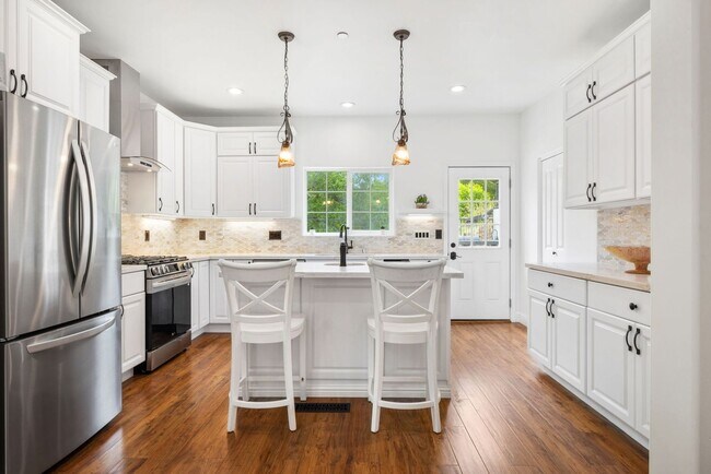Building Photo - Coming Soon~ Private Wine Country Estate Retreat....