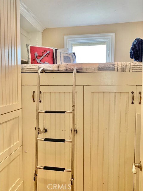 Building Photo - 3003 Ocean Front Walk