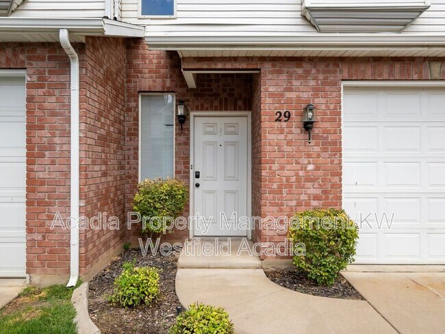 Building Photo - 130 Peregrine Ln