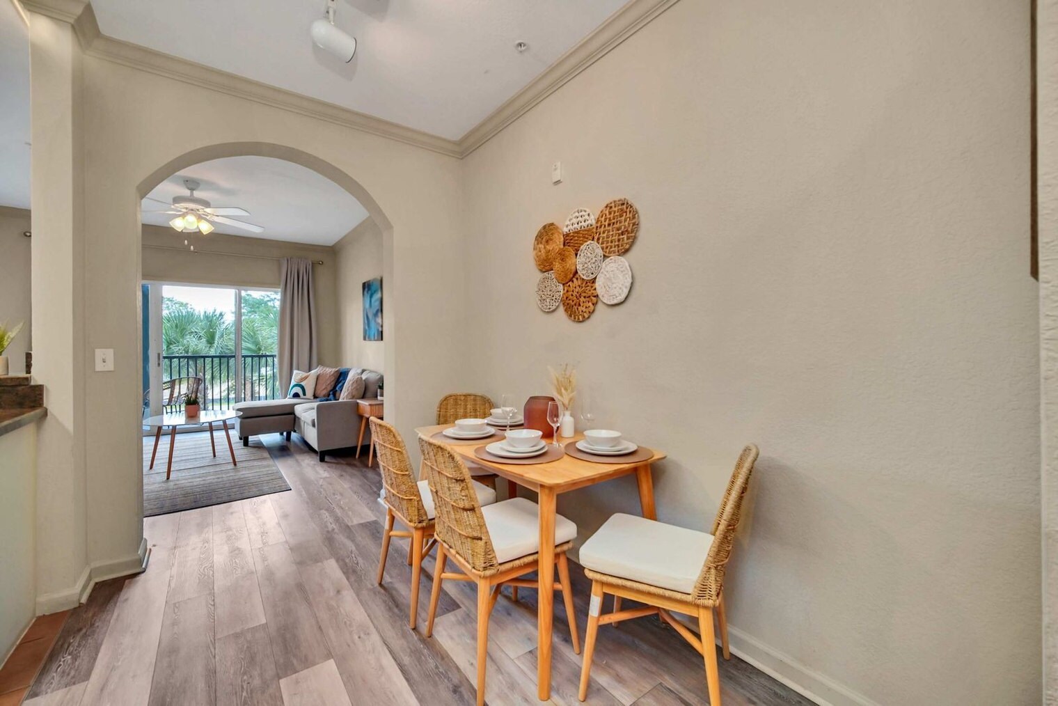 Building Photo - 14200 Avalon Rd