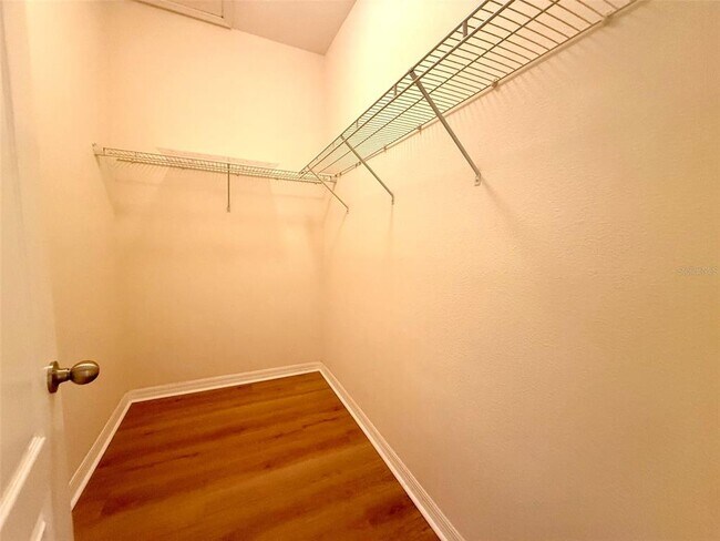 Building Photo - 1642 Buckeye Falls Way