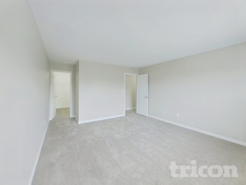 Building Photo - 11118 Waterfield Pl