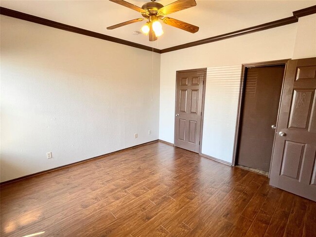 Building Photo - 14550 Fonmeadow Dr