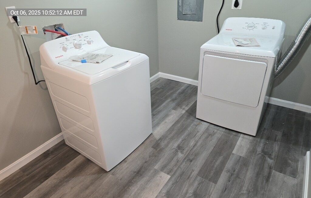 Building Photo - 335 Arden Rd W