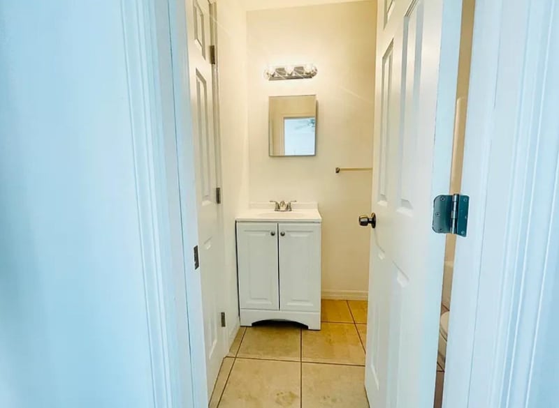 Building Photo - 635 37th St