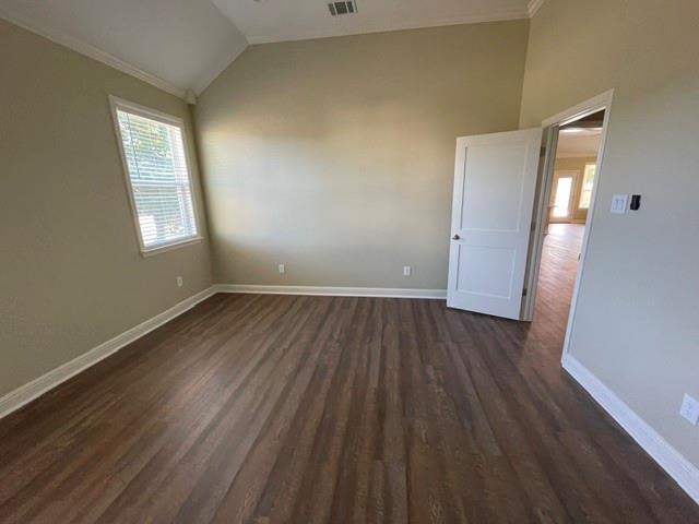 Building Photo - 12600 Plassmeyer Pl