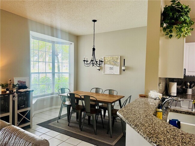 Building Photo - 57 Silver Oaks Cir