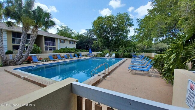 Building Photo - 1641 Sunny Brook Ln
