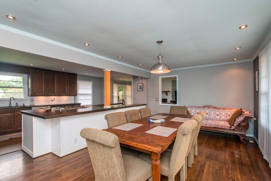 Dining Room - 1803 Ashwood Ave