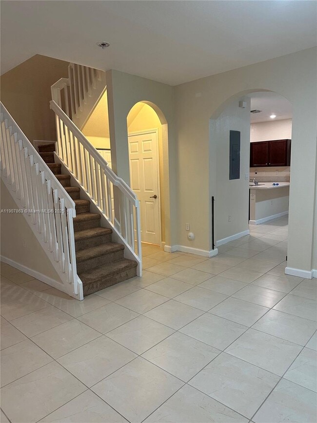 Building Photo - 9336 W 33rd Ave