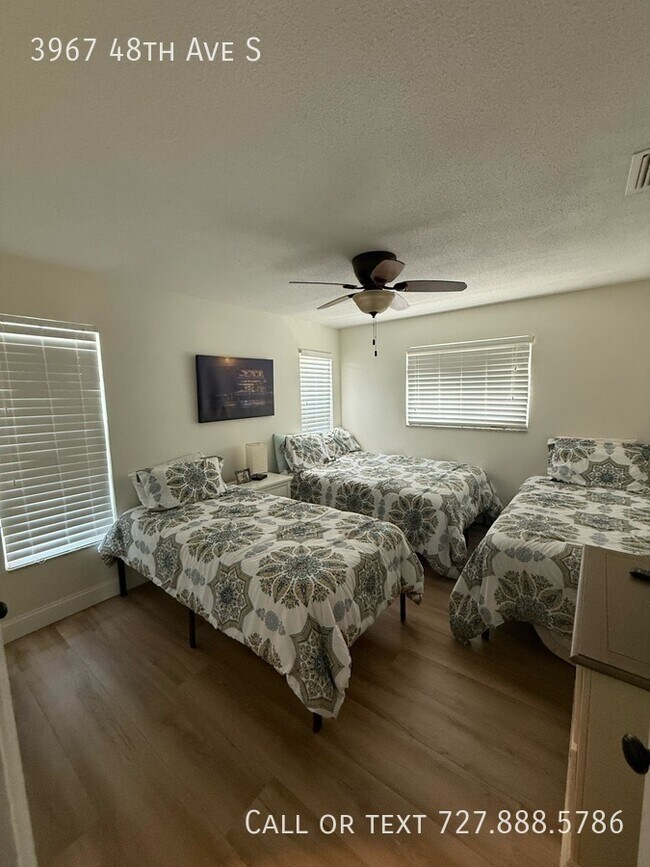 Building Photo - 3967 48th Ave S