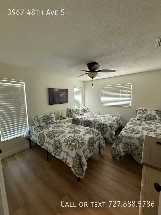 Building Photo - 3967 48th Ave S