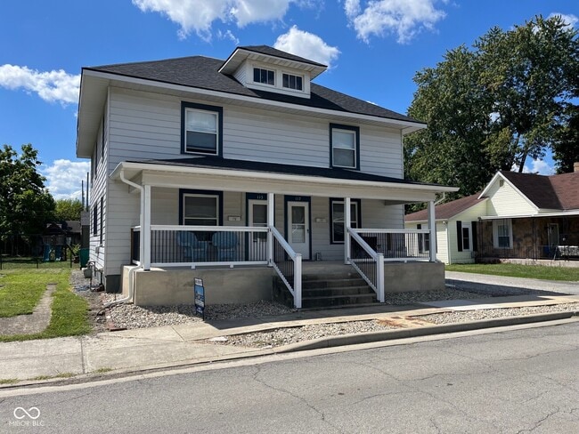 Building Photo - 115 W Fordice St