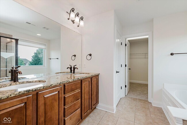 Building Photo - 10264 Normandy Way