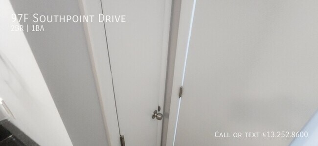 Building Photo - 97 Southpoint Dr