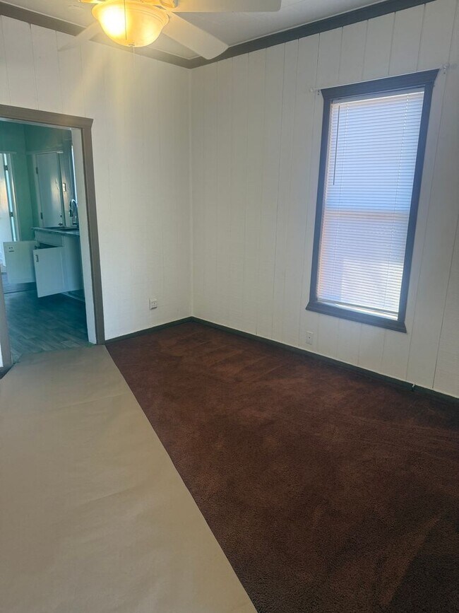 Building Photo - 108 N Columbus Ave