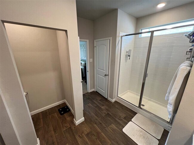 Building Photo - 343 Carolina Buckthorn Dr