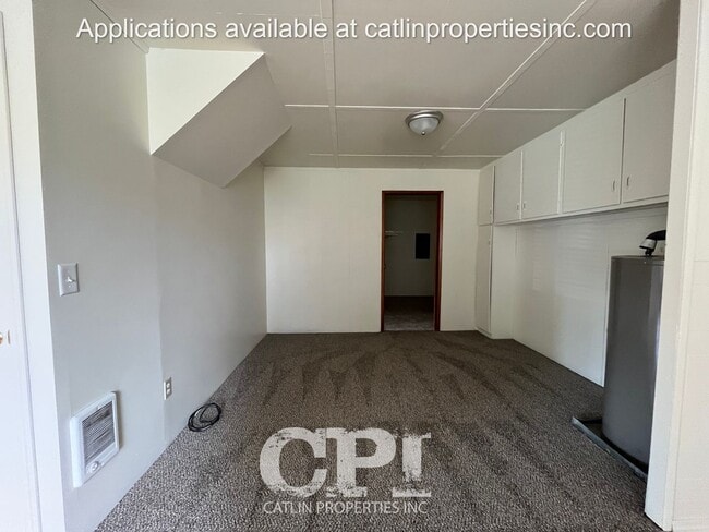 Building Photo - MOVE IN SPECIAL -  1/2 FIRST MONTHS RENT!!