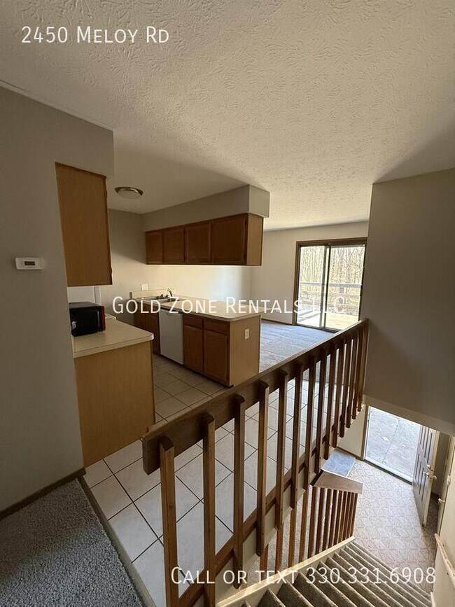 Building Photo - 2450 Meloy Rd