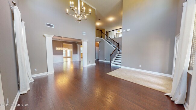 Building Photo - 2588 Cody Dr