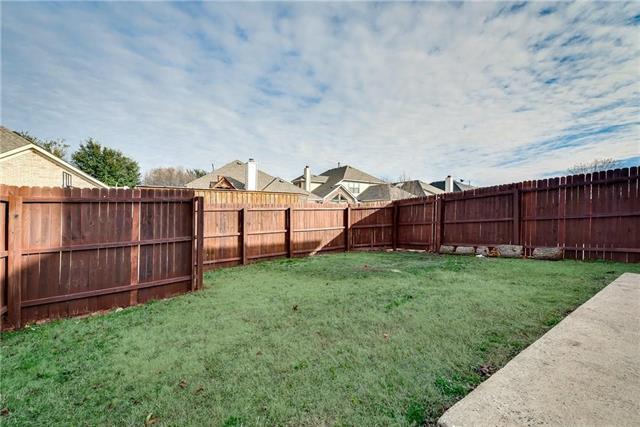 Building Photo - 409 Knoll Park Ct