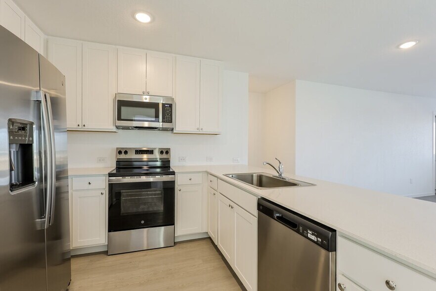 Building Photo - 522 Chevre Rd