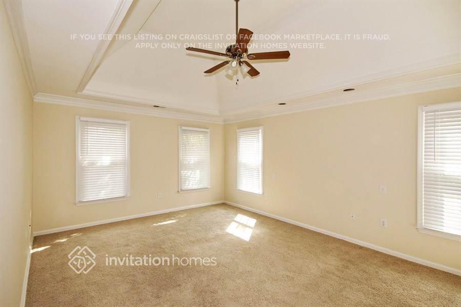 Building Photo - 1324 Beaumont Ct NW