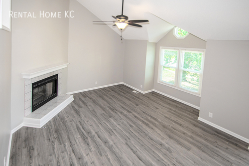 Building Photo - 12414 S Parker Terrace